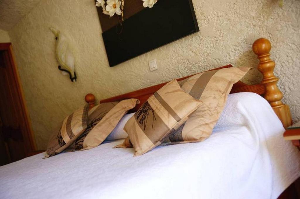 L' Escapade Hotel & Restaurant Le Pradet Δωμάτιο φωτογραφία