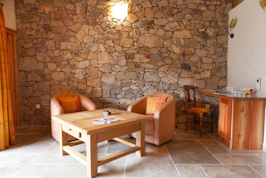 L' Escapade Hotel & Restaurant Le Pradet Εξωτερικό φωτογραφία