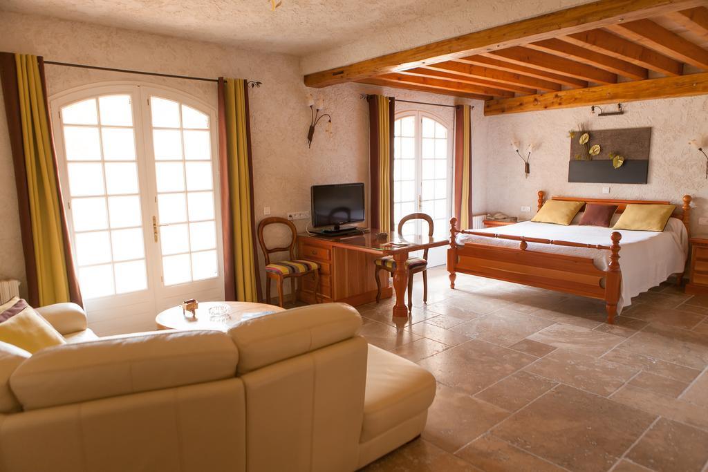 L' Escapade Hotel & Restaurant Le Pradet Εξωτερικό φωτογραφία