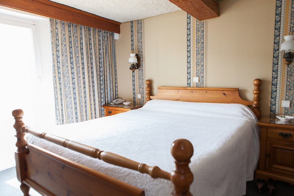L' Escapade Hotel & Restaurant Le Pradet Εξωτερικό φωτογραφία
