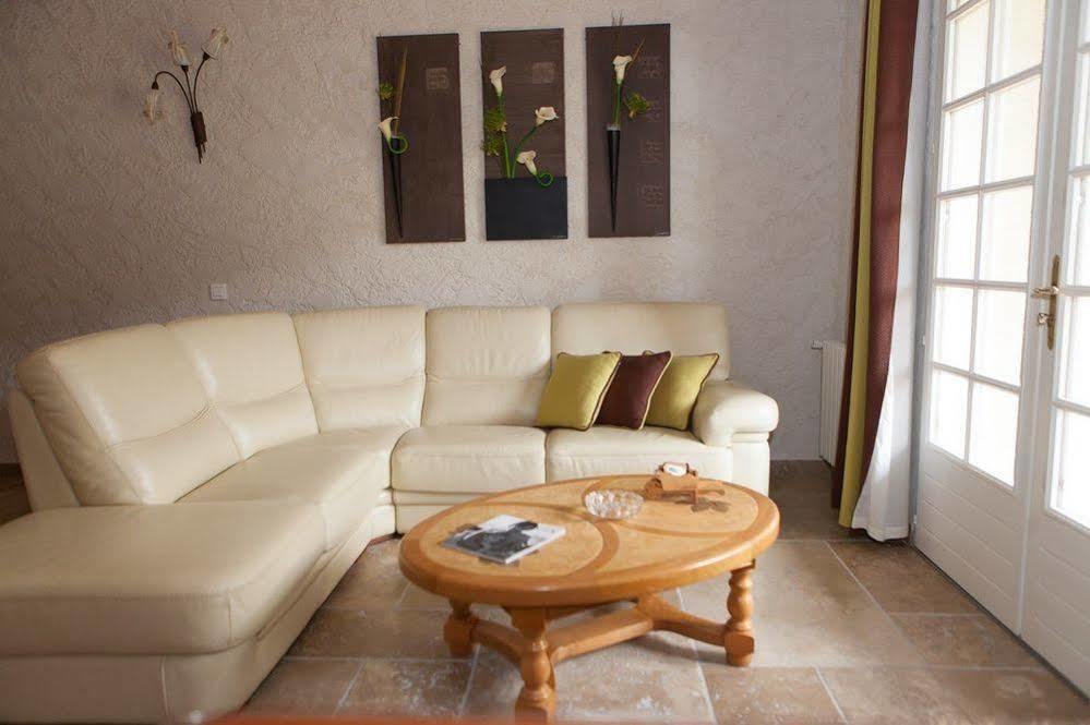L' Escapade Hotel & Restaurant Le Pradet Εξωτερικό φωτογραφία