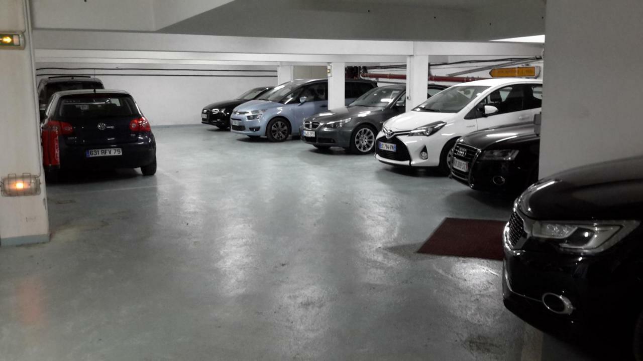 L' Escapade Hotel & Restaurant Le Pradet Εξωτερικό φωτογραφία